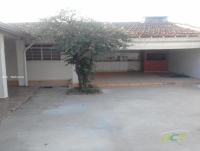 Casa Comercial para Venda, em Araçatuba, bairro São Joaquim, 3 dormitórios, 3 banheiros, 1 suíte, 3 vagas